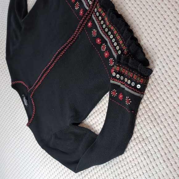 Icelandic Design sweater size M - Picture 7 of 10